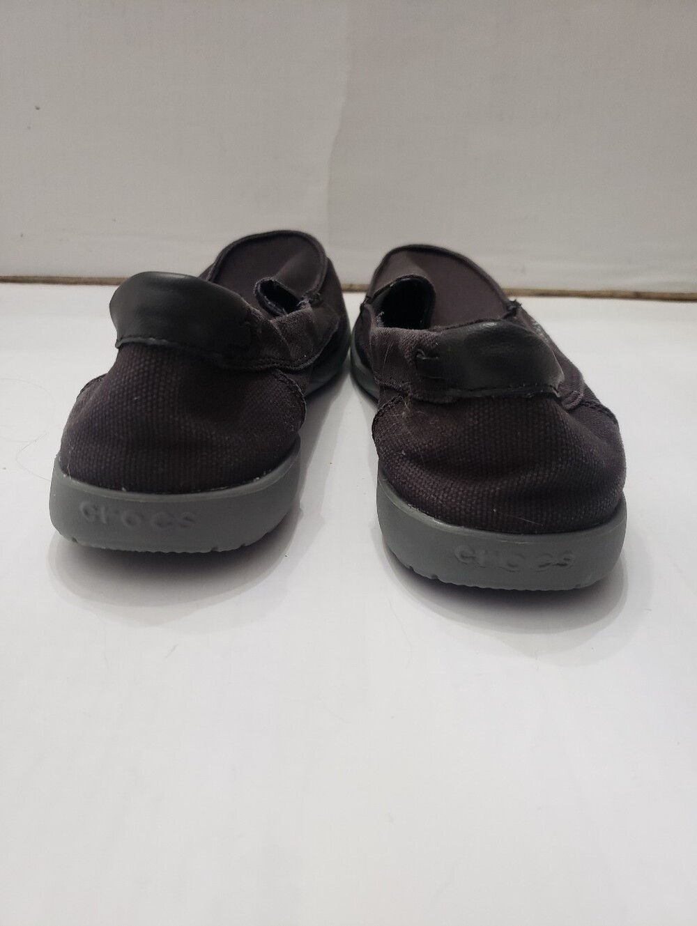Crocs Walu Canvas Loafers Boat Shoes Womens Black Size 7 - Picture 5 of 9